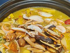 -野菌皇海景野生菌火锅(滨海大道店)