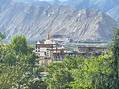 -松赞拉萨林卡酒店