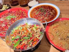 -先启半步颠小酒馆(常熟万达广场店)