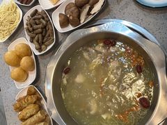 -光头药膳鸡(莱茵小镇店)
