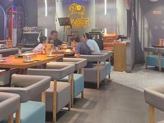 -路边羊烧烤酒场(宝带路店)
