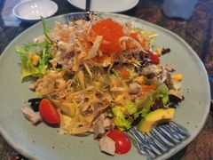 金枪鱼牛油果沙拉-炙柒Sekinana·精致料理 烧鸟·铁板烧(海上世界店)