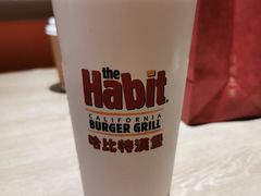 -The Habit Burger Grill 哈比特汉堡(复兴soho店)