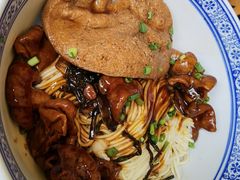 -沪西老弄堂面馆(定西路店)