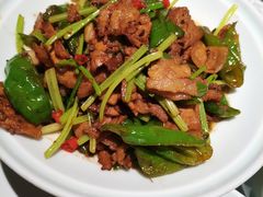 -关东小磨东北菜(漕河泾印象城店)