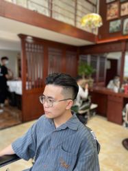 -尼特斯男士发型馆