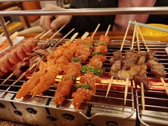 -哈尔滨小酒馆·鲜肉现穿自助烧烤(康新花园店)