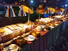 自助取餐区-亚龙湾希尔顿自助餐厅·海鲜·烧烤·沙滩BBQ·现场乐队