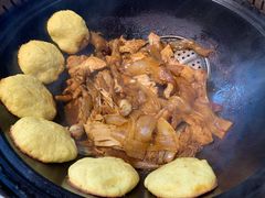-锅老头海鲜铁锅炖