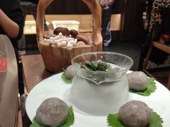 -捞王锅物料理(上海世茂广场店)