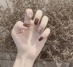 -Pink You美甲美睫纹绣定制中心