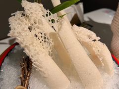 -领鲜天下·焗海鲜·花胶鸡(天目里店)