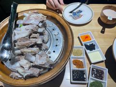 蒙料一八手把肉-蒙料·手把肉(望京店)