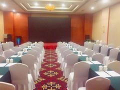 -蓝海国际大饭店·蓝钻自助百汇(兰山店)