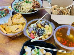 -八一路好吃街(雨田商务大厦店)