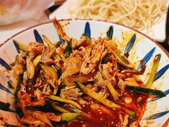 -黄记煌三汁焖锅(新佳丽江汉路店)