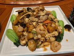 -小船渔村•大连菜•大连焖鱼(黄河路店)
