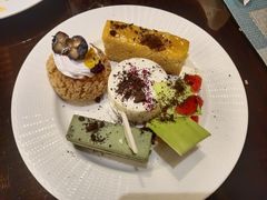 -美食汇自助餐厅(兰州万达文华酒店)