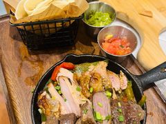 烧烤双拼卷饼-FIKA WAKA(西岸凤巢店)