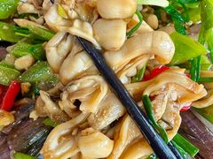 -岛中岛·海鲜大排档·万宁老字号(东澳店)