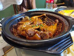 -松沪名灶·豆浆鱼头·新上海菜(飞航吾悦广场店)