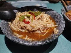 -八月美食小馆(银泰城总店)