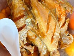-日月昇渔家菜·海肠捞饭·大连海鲜(星海公园店)