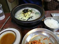 饺子雪浓汤-神仙雪浓汤(明洞店)