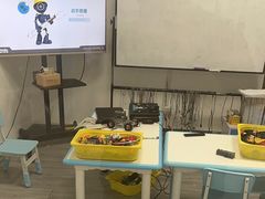 -能力风暴机器人编程中心