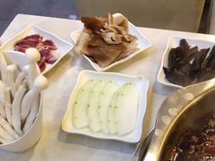 -重庆毛肚王自助火锅(总店)