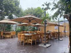 -二荆条·蜀鲜汇城市森林火锅