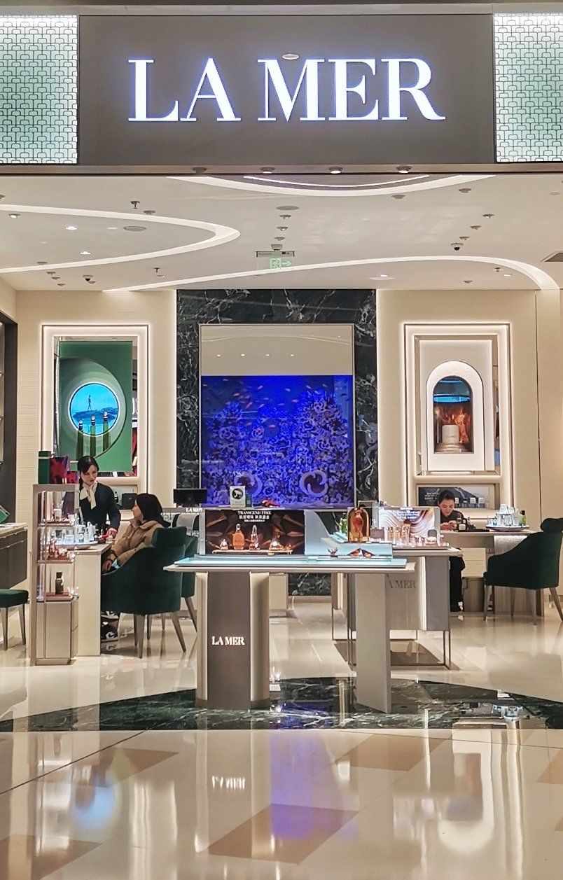 海蓝之谜装潢尽显格调