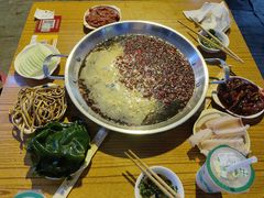 -储奇门鳝鱼火锅(总店)