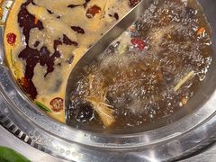 -唇辣号重庆老火锅(燕郊鑫乐汇店)