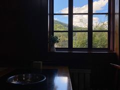 -果松木炭酸菜铜火锅·外婆参鸡汤