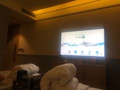 -云中漫步·足疗养生会馆(金开店)