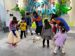 -斯坦星球AI编程·机器人科创·科学实验·信奥·思维·STEM·乐高·竞赛考级(长宁虹桥大融城荟聚中心)