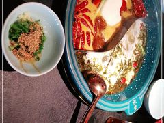 -吼堂老火锅(武汉 天地壹方南馆店)