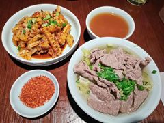 跷脚牛肉-全牛匠·乐山跷脚牛肉(西单华威约饭街店)