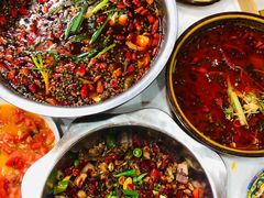 -乡土特色.冷锅鱼.牦牛肉汤锅