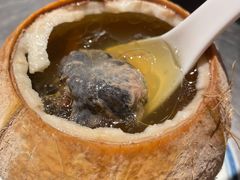 泰式椰皇炖乌鸡汤-陈鹏鹏潮汕菜(宝安机场T3航站楼店)