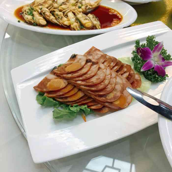 千贺食府-"这家店是朋友推荐的,位置在福州市体育馆附.