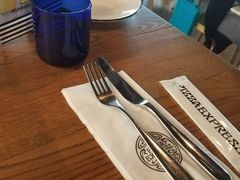 -Pizza Express(机场T1店)