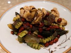 -瓦国小镇·果木烤鸭·融合菜(西口店)