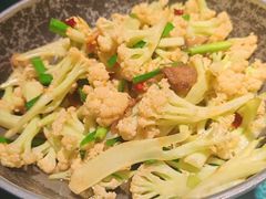 -呷湘厨·鱼汤捞饭·剁椒鱼头·辣椒炒肉(国家会展中心店)