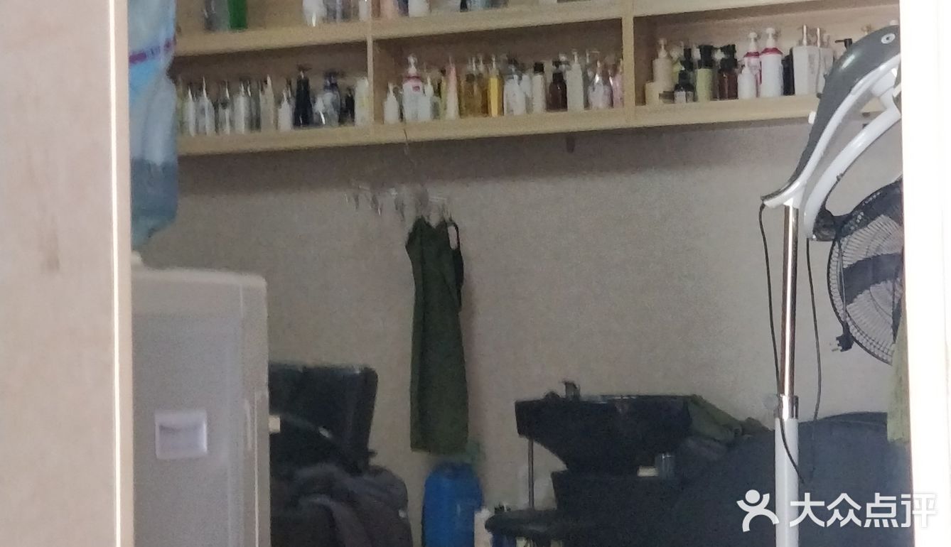 现在店面扩大了，感觉还是很适合学生党的