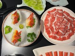 -鲜入唯煮·港式海鲜牛肉火锅(金宝街店)
