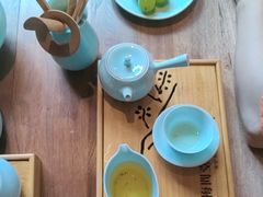 -梅间堂茶馆(绿地缤纷城店)