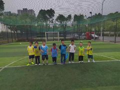 -小赛虎少儿足球培训(南翔校区)