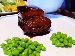 鲍鱼红烧肉-杭州西子湖四季酒店·金沙厅